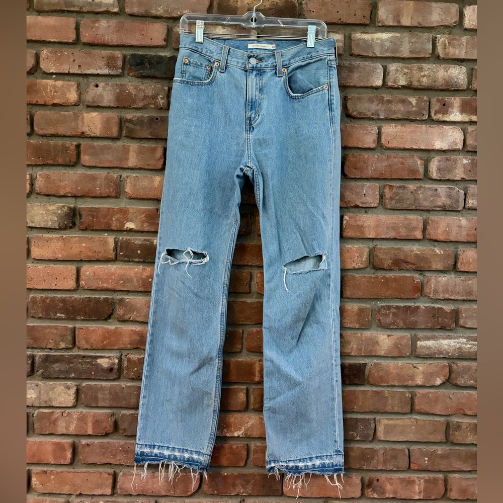 Levi’s Low Pro Straight-Leg Jeans - Size 26